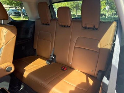 2025 Nissan Pathfinder Platinum 4WD