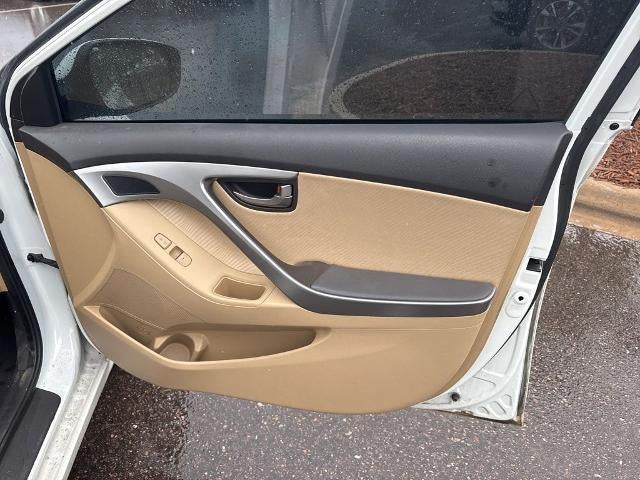 2012 Hyundai ELANTRA 4dr Sdn Auto GLS