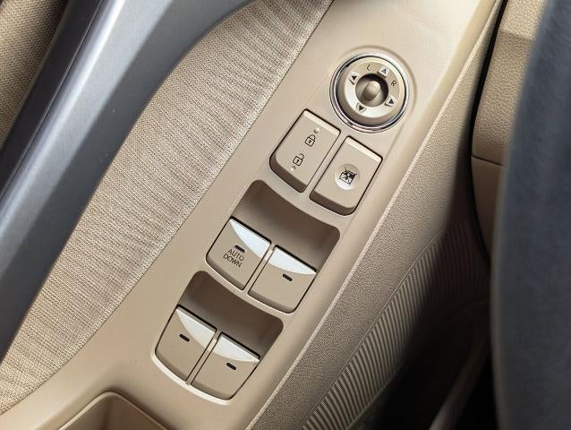 2012 Hyundai ELANTRA 4dr Sdn Auto GLS PZEV