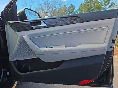 2015 Hyundai SONATA 4dr Sdn 2.4L Limited PZEV