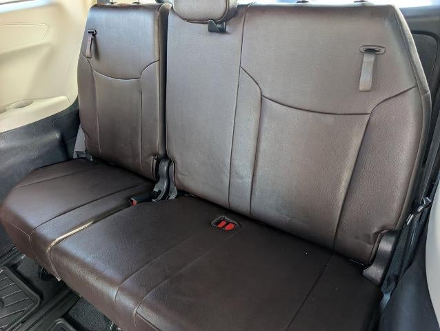 2023 Toyota Sienna Platinum AWD 7-Passenger (GS)