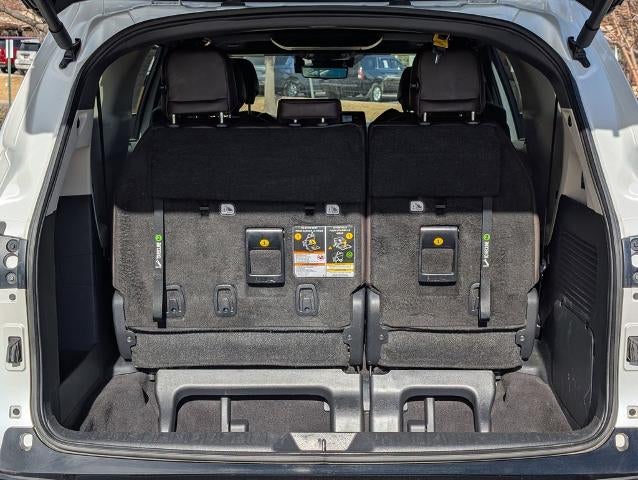 2023 Toyota Sienna Platinum AWD 7-Passenger (GS)