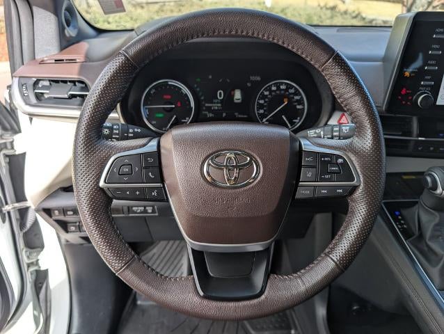 2023 Toyota Sienna Platinum AWD 7-Passenger (GS)