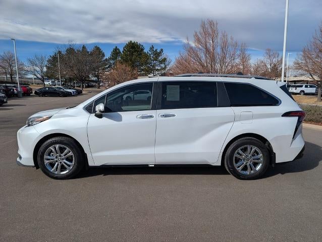 2023 Toyota Sienna Platinum AWD 7-Passenger (GS)