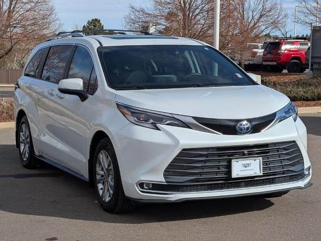 2023 Toyota Sienna Platinum AWD 7-Passenger (GS)