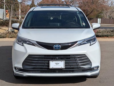 2023 Toyota Sienna Platinum AWD 7-Passenger (GS)