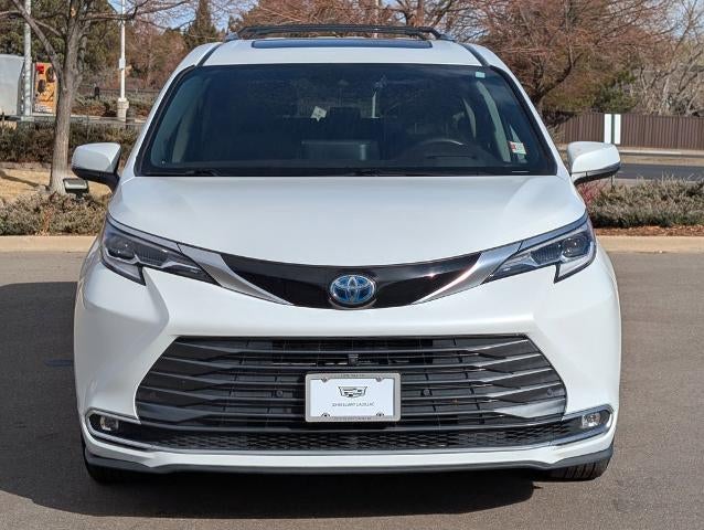 2023 Toyota Sienna Platinum AWD 7-Passenger (GS)