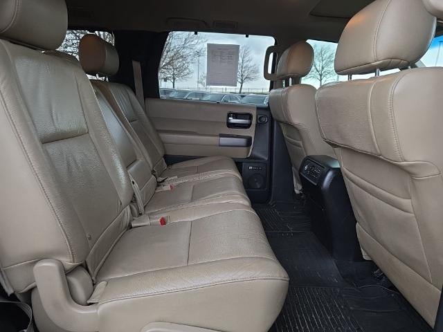 2015 Toyota Sequoia 4WD 5.7L FFV Limited (GS)