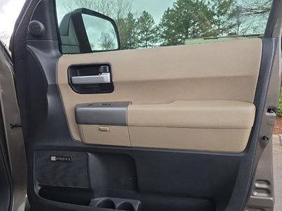 2015 Toyota Sequoia 4WD 5.7L FFV Limited (GS)