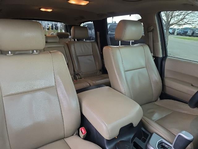 2015 Toyota Sequoia 4WD 5.7L FFV Limited (GS)