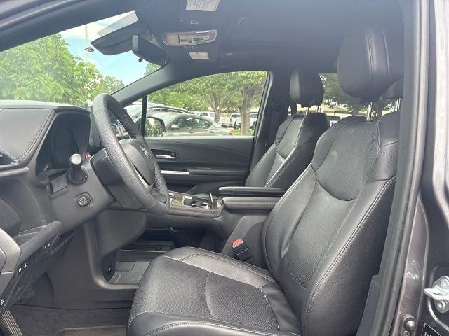 2025 Toyota Sienna Limited AWD 7-Passenger (GS)