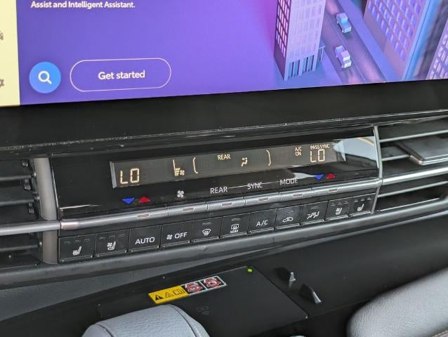 2025 Toyota Sienna Limited AWD 7-Passenger (GS)