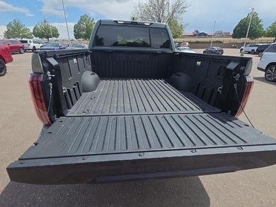 2024 Toyota Tundra 4WD 4WD Platinum Hybrid CrewMax 5.5' Bed (Natl)