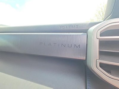 2024 Toyota Tundra 4WD 4WD Platinum Hybrid CrewMax 5.5' Bed (Natl)