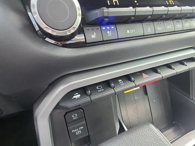 2024 Toyota Tundra 4WD 4WD Platinum Hybrid CrewMax 5.5' Bed (Natl)
