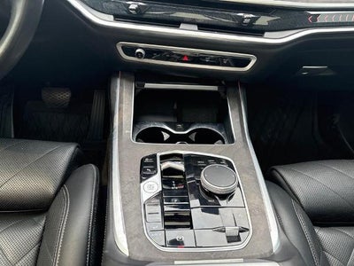 2023 BMW X7 xDrive40i Sports Activity Vehicle
