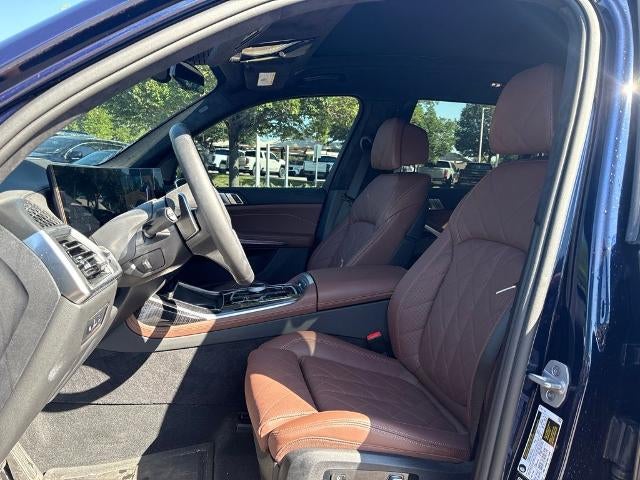 2025 BMW X7 xDrive40i Sports Activity Vehicle