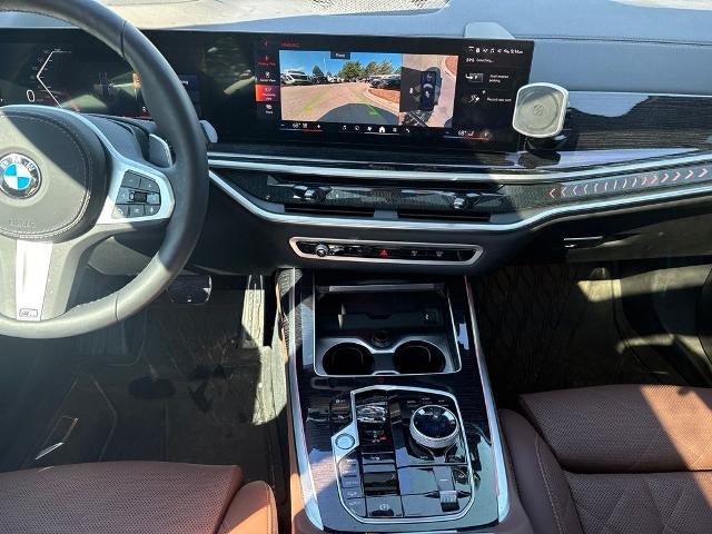 2025 BMW X7 xDrive40i Sports Activity Vehicle