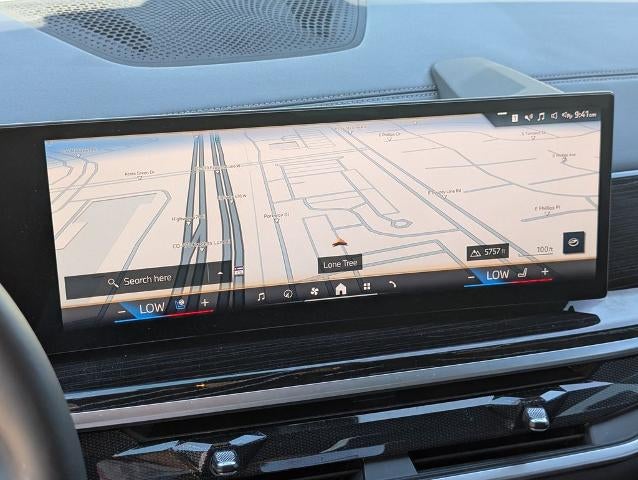 2025 BMW X7 xDrive40i Sports Activity Vehicle