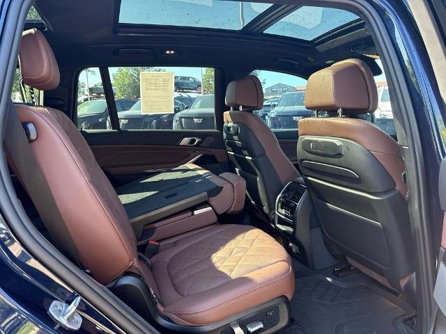 2025 BMW X7 xDrive40i Sports Activity Vehicle