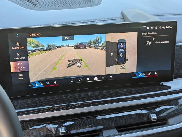 2025 BMW X7 xDrive40i Sports Activity Vehicle