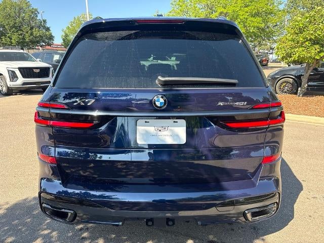 2025 BMW X7 xDrive40i Sports Activity Vehicle