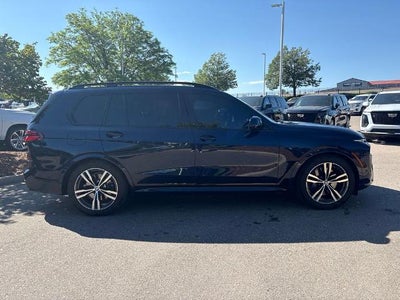 2025 BMW X7 xDrive40i Sports Activity Vehicle
