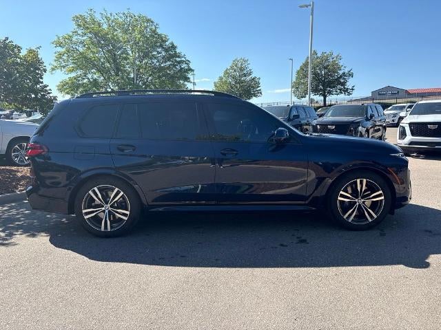 2025 BMW X7 xDrive40i Sports Activity Vehicle