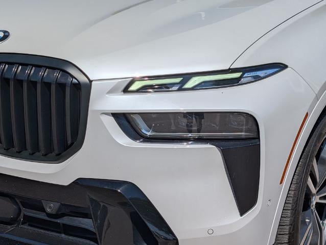 2023 BMW X7 xDrive40i Sports Activity Vehicle