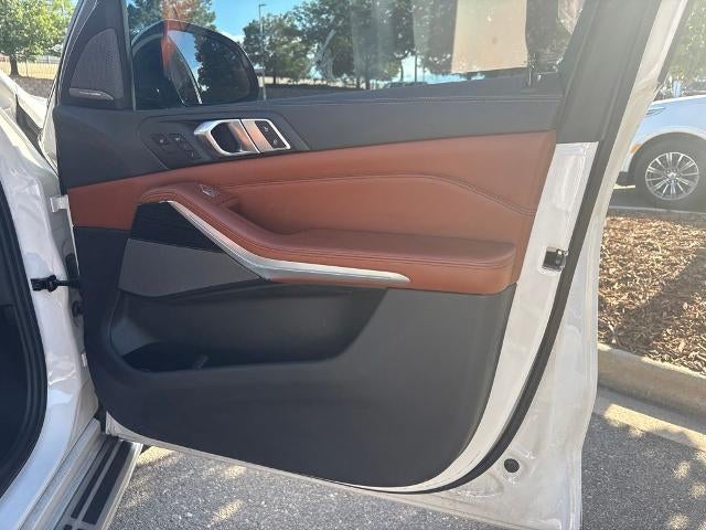 2023 BMW X7 xDrive40i Sports Activity Vehicle