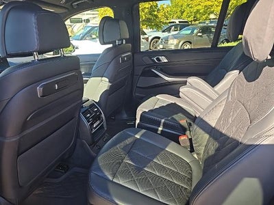 2023 BMW X7 xDrive40i Sports Activity Vehicle