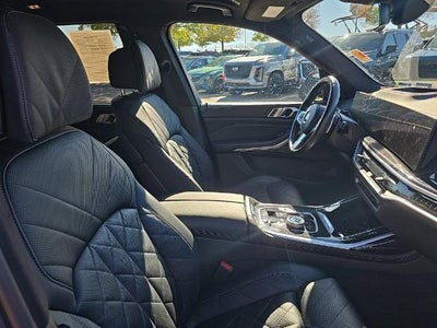 2023 BMW X7 xDrive40i Sports Activity Vehicle
