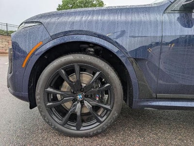 2026 BMW X7 M60i Sports Activity Vehicle