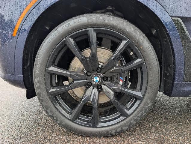 2026 BMW X7 M60i Sports Activity Vehicle