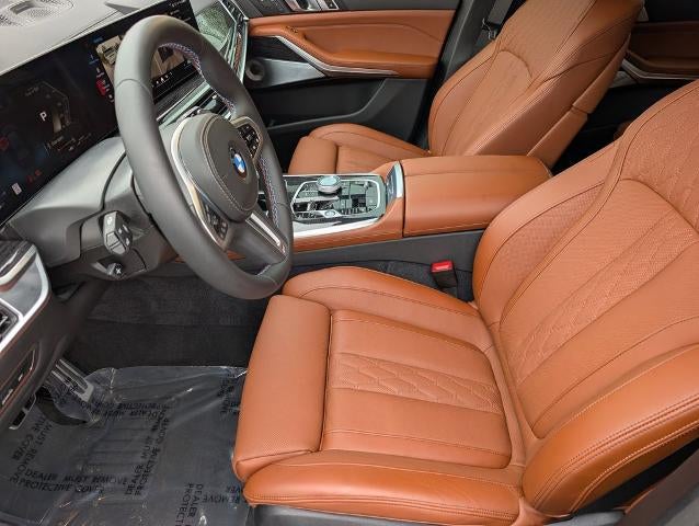 2026 BMW X7 M60i Sports Activity Vehicle