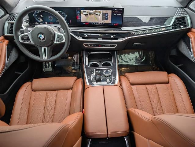 2026 BMW X7 M60i Sports Activity Vehicle