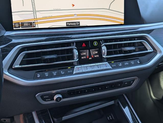 2021 BMW X7 M50i Sports Activity Vehicle