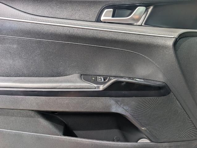 2023 Kia K5 LXS Auto FWD