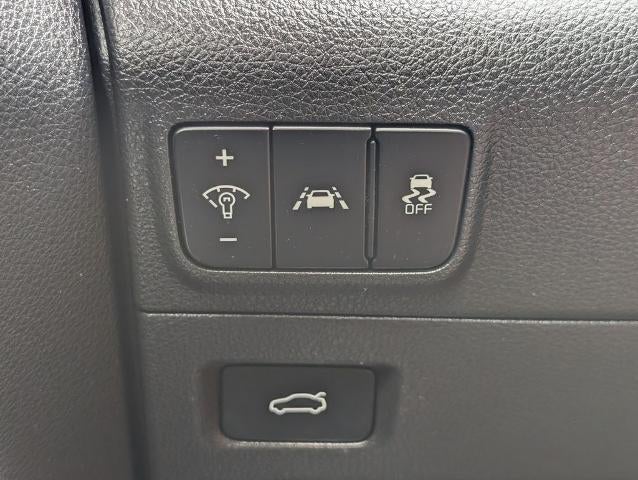2023 Kia K5 LXS Auto FWD