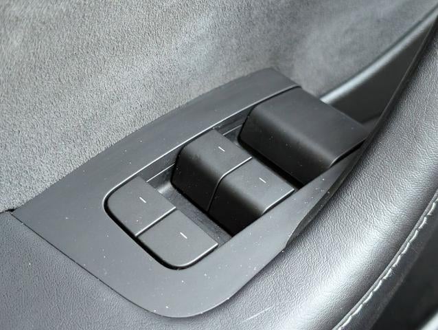 2023 Tesla Model 3 RWD