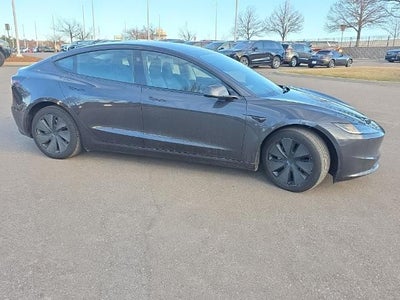 2025 Tesla Model 3 Long Range AWD