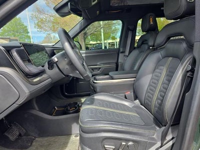 2025 Rivian R1T Adventure Dual-Motor Standard Pack