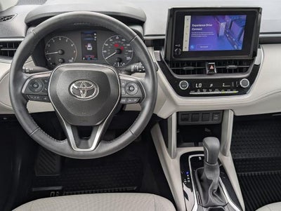 2024 Toyota Corolla Cross LE 4WD (Natl)