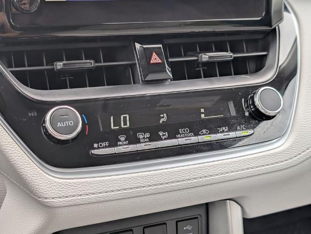 2024 Toyota Corolla Cross LE 4WD (Natl)