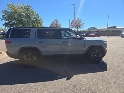 2023 Rivian R1S Adventure Dual-Motor Standard Pack