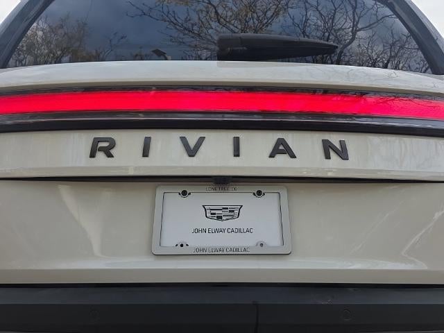 2025 Rivian R1S Adventure Dual-Motor Standard Pack