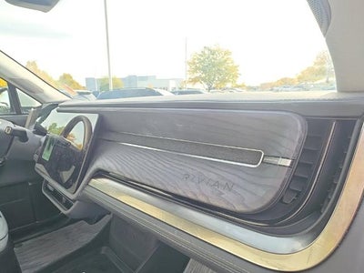 2025 Rivian R1S Adventure Dual-Motor Standard Pack