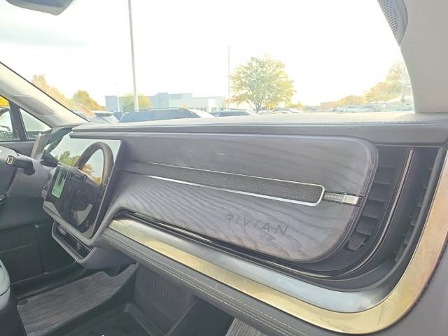 2025 Rivian R1S Adventure Dual-Motor Standard Pack