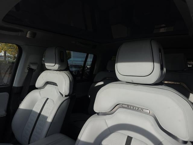 2025 Rivian R1S Adventure Dual-Motor Standard Pack
