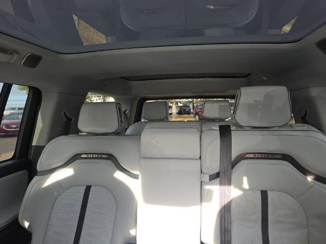 2025 Rivian R1S Adventure Dual-Motor Standard Pack